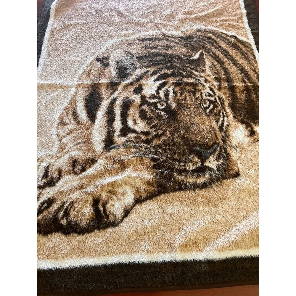 Biederlack Tiger Blanket 72” x 53” Reversible Throw Brown Germany